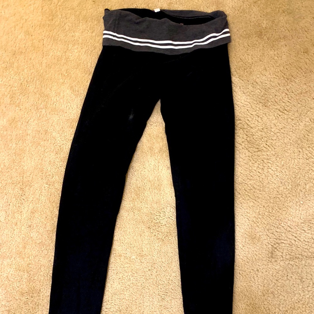 Victoria’s Secret PINK leggings